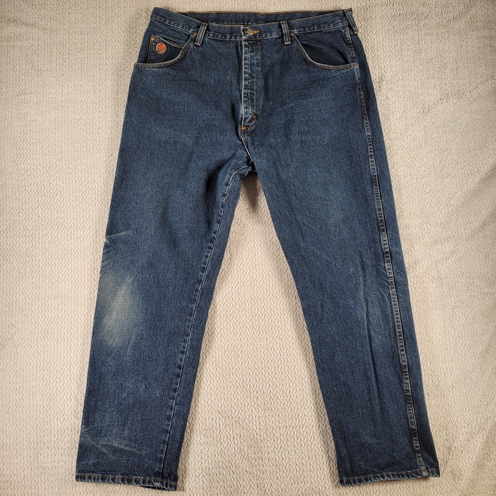 Wrangler Twenty X distressed blue jeans size 40X30
